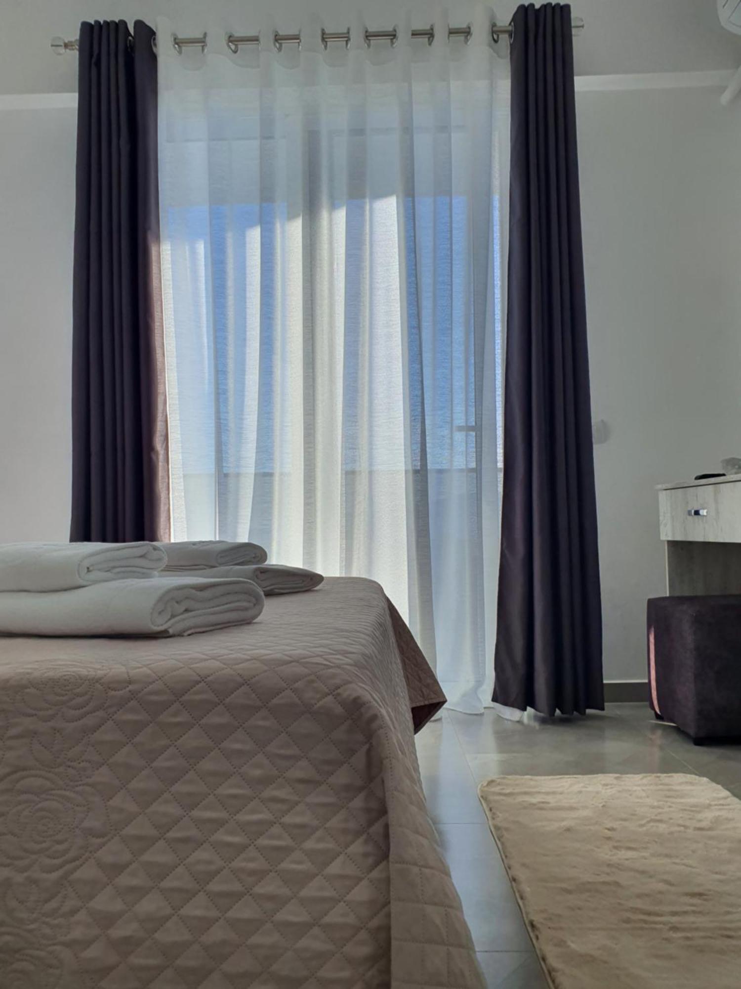 Flore Rooms Saranda Extérieur photo