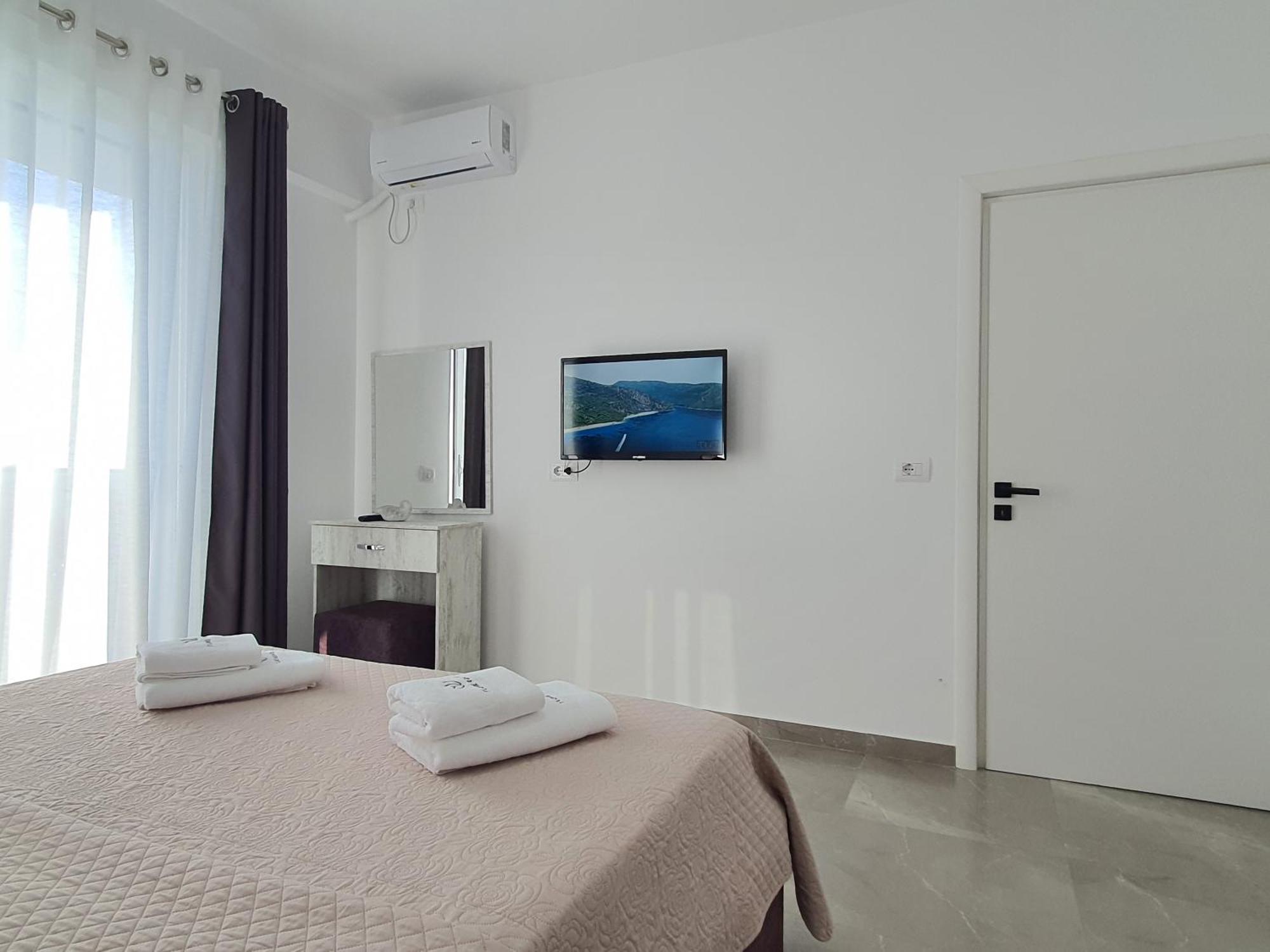 Flore Rooms Saranda Extérieur photo