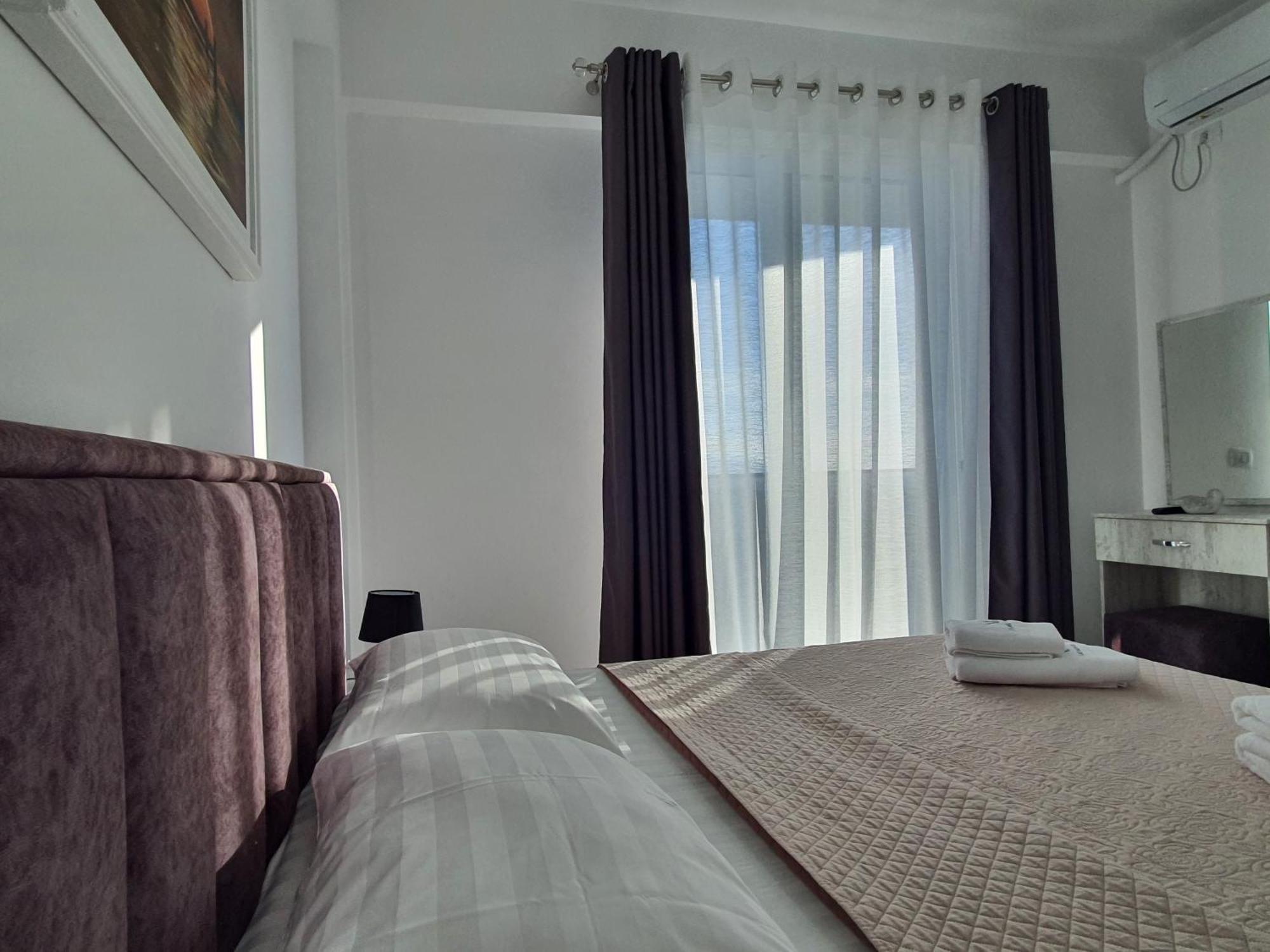 Flore Rooms Saranda Extérieur photo