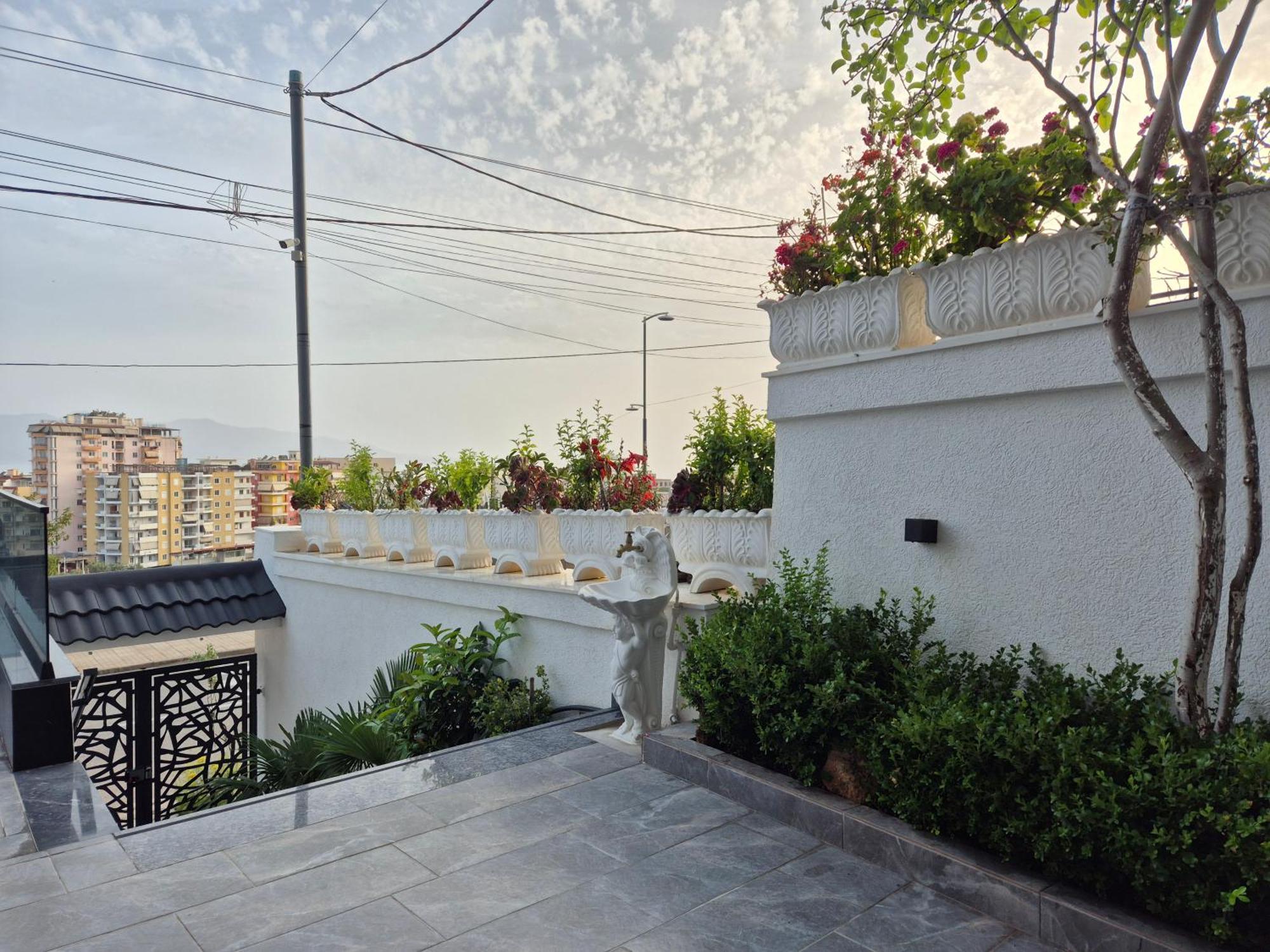 Flore Rooms Saranda Extérieur photo